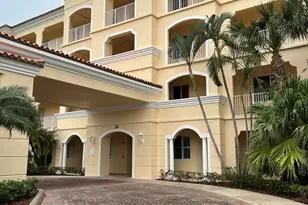 24 Harbour Isle Dr W, Hutchinson Island, FL 34949 - Photo 1