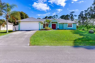 942 Palo Alto Street SE, Palm Bay, FL 32909 - Photo 1