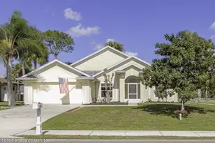 207 Alcantarra St NW, Palm Bay, FL 32907 - Photo 1