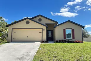 2021 Oheto Ave SW, Palm Bay, FL 32908 - Photo 1