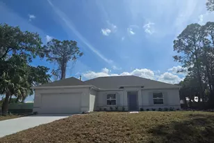 530 Breakwater St SE, Palm Bay, FL 32909 - Photo 1