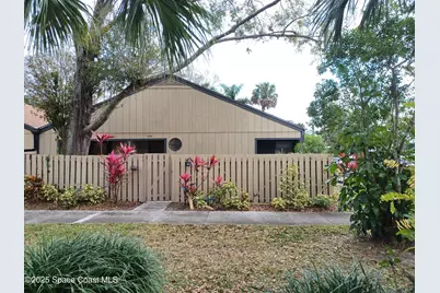 1500 39th Avenue #4e, Vero Beach, FL 32960 - Photo 1