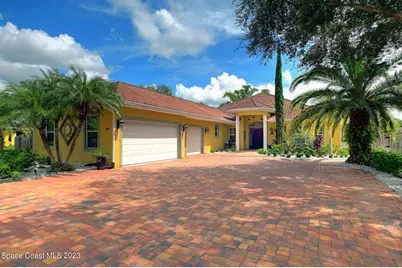 8666 95th Avenue, Vero Beach, FL 32967 - Photo 1