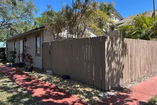 5 Fairway Dr, Cocoa Beach, FL 32931 - Photo 1