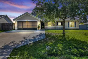 731 Daniels Ave SW, Palm Bay, FL 32908 - Photo 1
