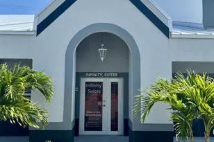 333 17th St, Vero Beach, FL 32960 - Photo 1