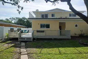 233 S Brevard Ave, Cocoa Beach, FL 32931 - Photo 1