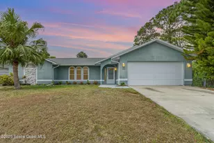 1318 Camas Ave NW, Palm Bay, FL 32907 - Photo 1