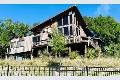 505 Lakeview Avenue, Titusville, FL 32796 - Photo 1