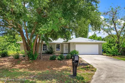 129 Irvine Avenue SE, Palm Bay, FL 32909 - Photo 1
