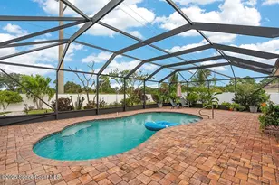 1611 Lexington Square SW, Vero Beach, FL 32962 - Photo 1