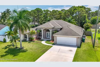 2050 SE Ellington Terrace, Port Saint Lucie, FL 34952 - Photo 1