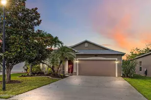 2262 Lune Ct, West Melbourne, FL 32904 - Photo 1