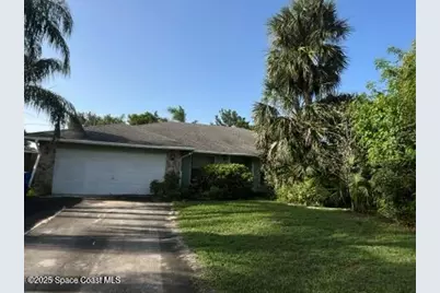 117 High Court, Sebastian, FL 32958 - Photo 1