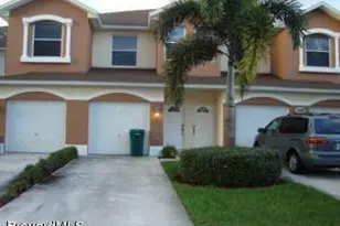 1040 Venetian Dr, Melbourne, FL 32904 - Photo 1