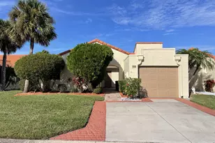 718 Pine Island Dr, Melbourne, FL 32940 - Photo 1