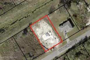 1421 Towton St SE, Palm Bay, FL 32909 - Photo 1