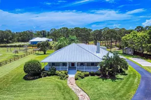 6025 Brabrook Ave, Grant-Valkaria, FL 32949 - Photo 1