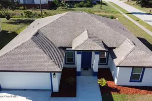 1401 Alberni St NW, Palm Bay, FL 32907 - Photo 1