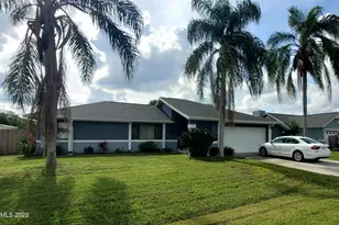 662 Castaways St NE, Palm Bay, FL 32907 - Photo 1