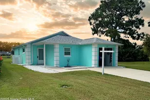 4120 Bayberry Dr, Melbourne, FL 32901 - Photo 1