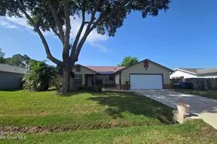 834 Hamm St NW, Palm Bay, FL 32907 - Photo 1