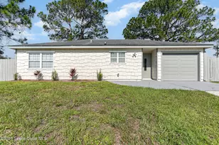 370 Ixora Ave NW, Palm Bay, FL 32907 - Photo 1