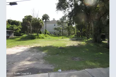 928 S De Leon Avenue S, Titusville, FL 32780 - Photo 1
