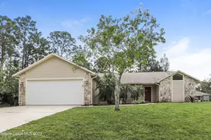 370 Dandurand St SW, Palm Bay, FL 32908 - Photo 1