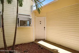 1951 Island Club Dr, Melbourne, FL 32903 - Photo 1