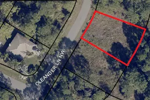 581 Oleander Ln NW, Palm Bay, FL 32907 - Photo 1