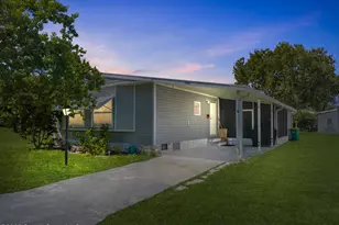 624 Royal Tern Dr, Barefoot Bay, FL 32976 - Photo 1