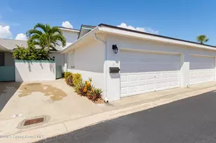 290 Paradise Blvd, Indialantic, FL 32903 - Photo 1