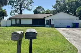 626 Braddock St, Sebastian, FL 32958 - Photo 1