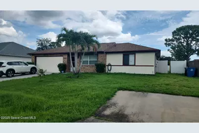 1019 Lee Avenue NW, Palm Bay, FL 32907 - Photo 1