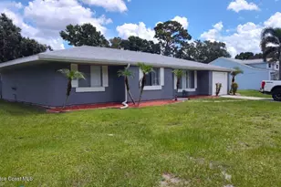 395 Embassy Ct NE, Palm Bay, FL 32907 - Photo 1