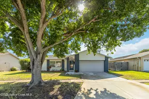 1804 W Shores Rd, Melbourne, FL 32935 - Photo 1