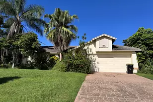 827 Firestone St NE, Palm Bay, FL 32907 - Photo 1