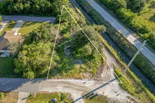475 15th St SW, Vero Beach, FL 32962 - Photo 1