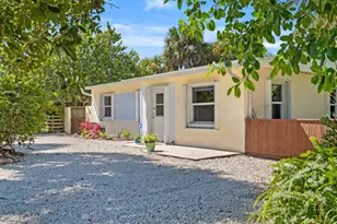 1606 Norman Dr, Melbourne, FL 32901 - Photo 1