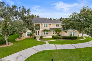 709 Oak Park Dr, Melbourne, FL 32940 - Photo 1