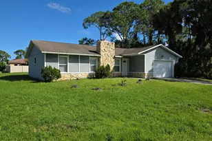 901 Colonial Ave SE, Palm Bay, FL 32909 - Photo 1