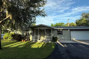 557 Young St, Melbourne, FL 32935 - Photo 1