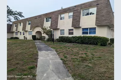 3135 Shady Dell Lane #220, Melbourne, FL 32935 - Photo 1