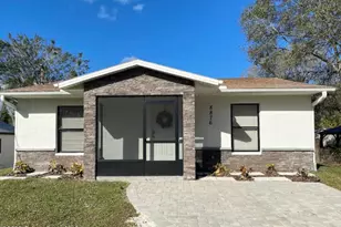 8876 N Indiana Ave, Melbourne, FL 32904 - Photo 1