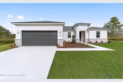 752 Damascus Avenue SW, Palm Bay, FL 32908 - Photo 1