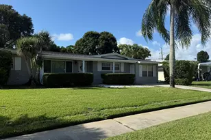 2801 Lorna Dr, Melbourne, FL 32935 - Photo 2