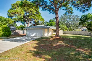 128 Lagoon Ave, Melbourne, FL 32901 - Photo 1