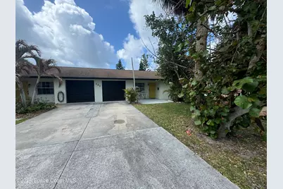 121 Franklyn Avenue, Indialantic, FL 32903 - Photo 1