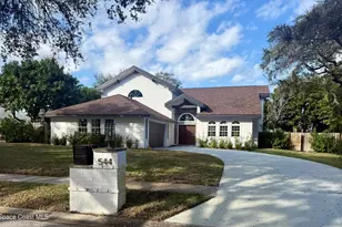 544 Hummingbird Dr, Indialantic, FL 32903 - Photo 1